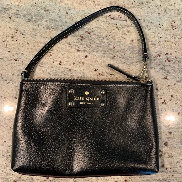 Kate Spade ♠️ small purse - Picture 1 of 6